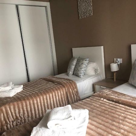 Perla Apartments Валенсия Экстерьер фото