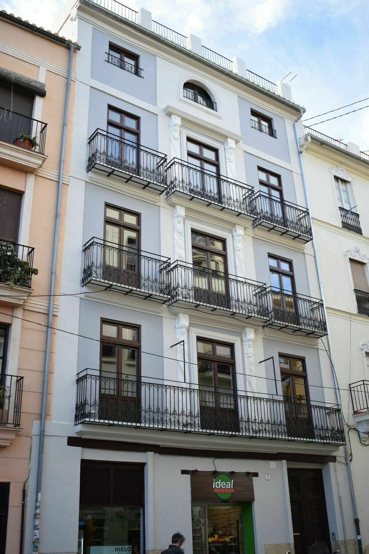 Perla Apartments Валенсия Экстерьер фото