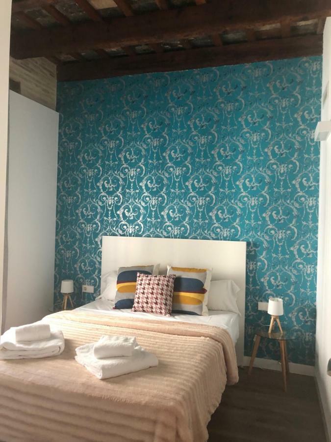 Perla Apartments Валенсия Экстерьер фото